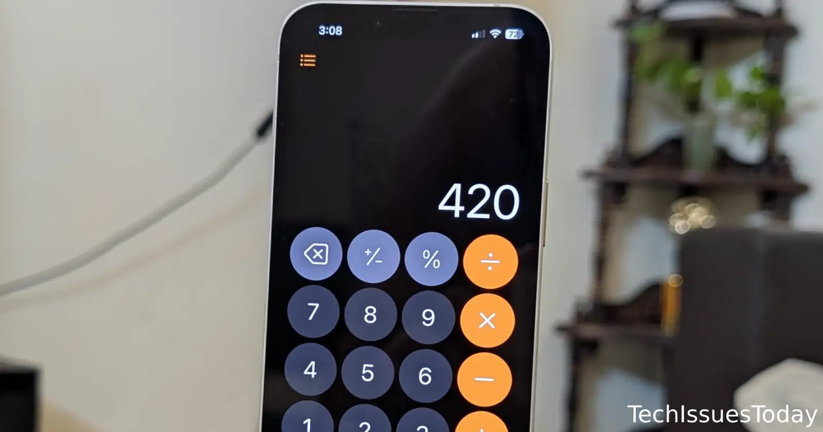 iOS 18 took away a calculator feature you probably didn't even know about