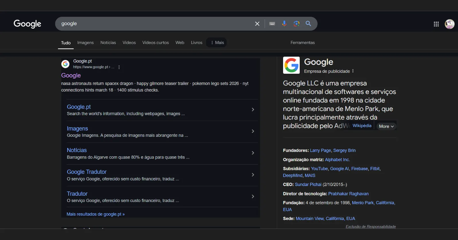 Some Google Search users seeing black boxes around search results in dark mode