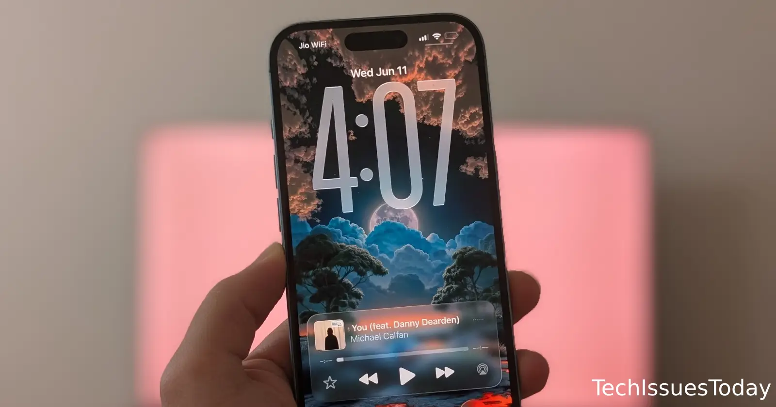 iOS 26 lets you disable CarPlay Screenshots - here's how