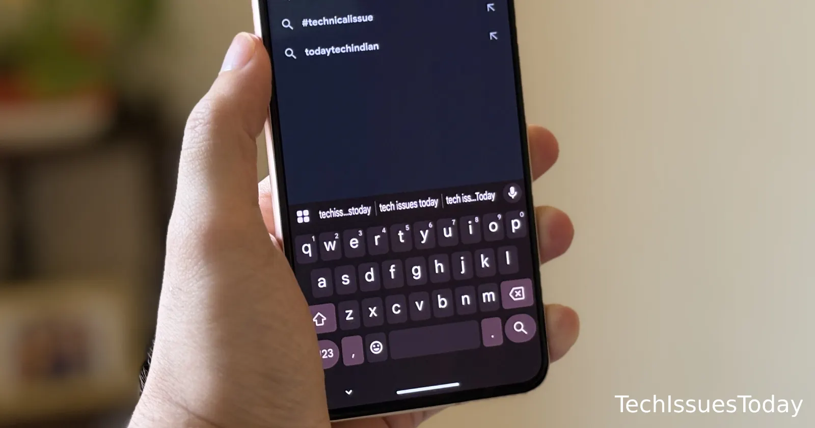 Has your typing experience on Gboard degraded? Google Pixel users claim increase in errors and typos