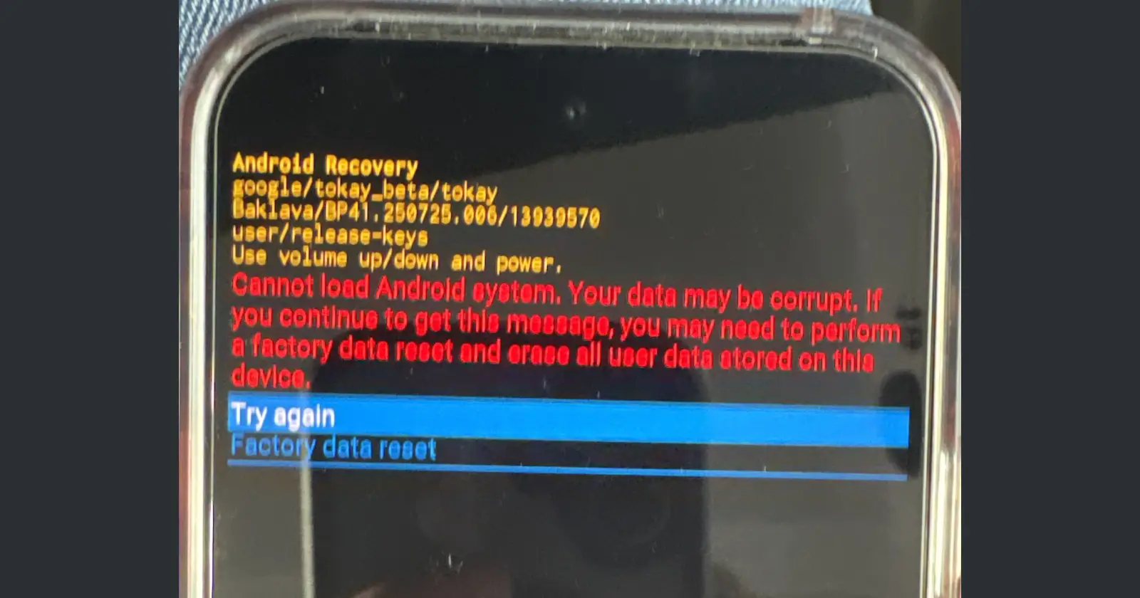 PSA: Some Google Pixel phones bootlooping after Android 16 QRP2 beta 1 update